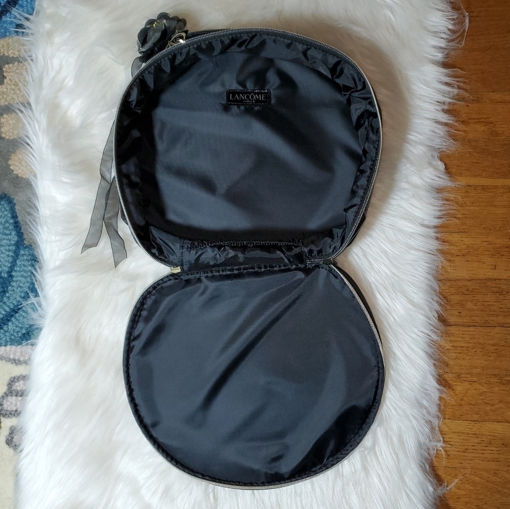 Lancome Make Up Bag - Picture 5 of 12
